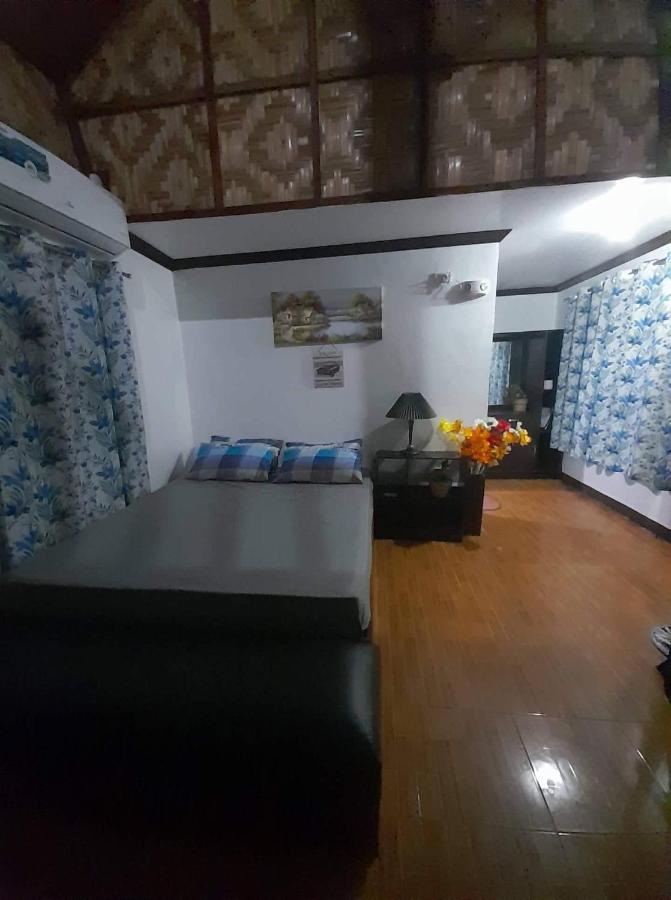 Weeroona Huts Homestay Pacifico San Isidro  エクステリア 写真