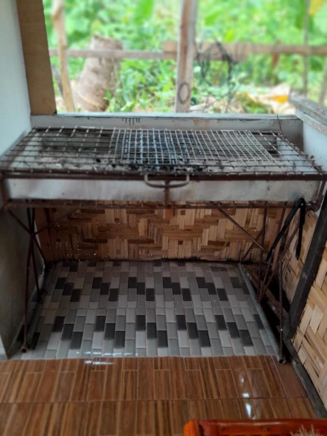 Weeroona Huts Homestay Pacifico San Isidro  エクステリア 写真