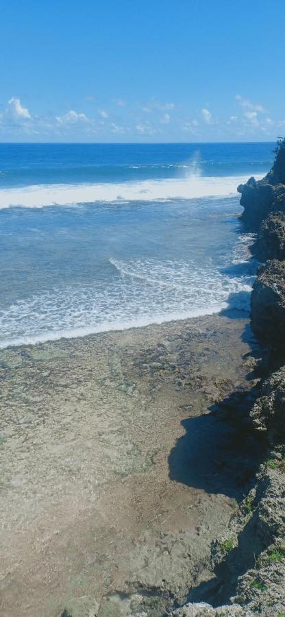 Weeroona Huts Homestay Pacifico San Isidro  エクステリア 写真
