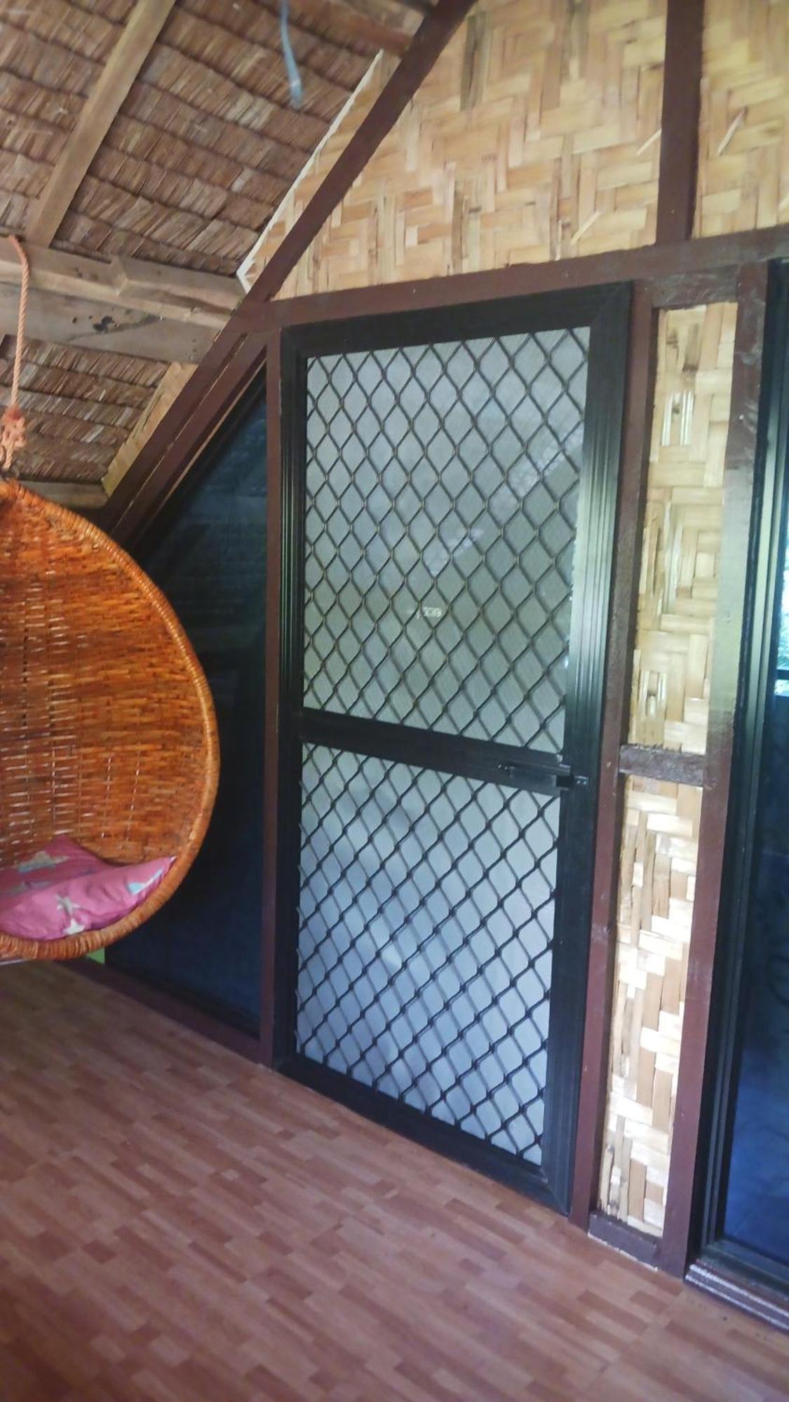 Weeroona Huts Homestay Pacifico San Isidro  エクステリア 写真
