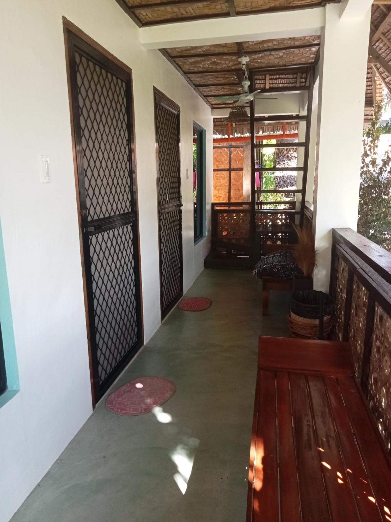 Weeroona Huts Homestay Pacifico San Isidro  エクステリア 写真