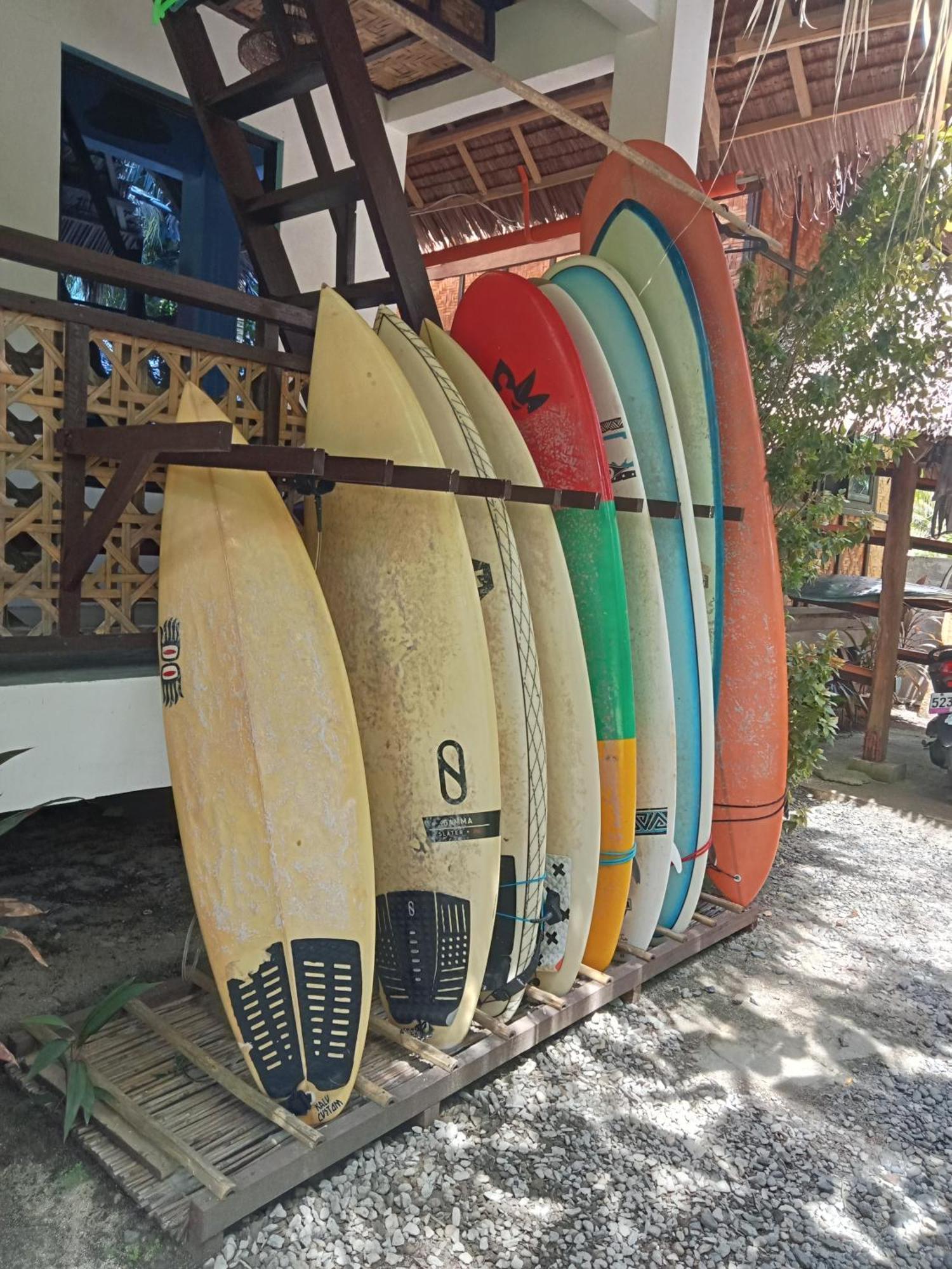 Weeroona Huts Homestay Pacifico San Isidro  エクステリア 写真